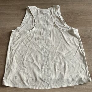 Lululemon tank top white small